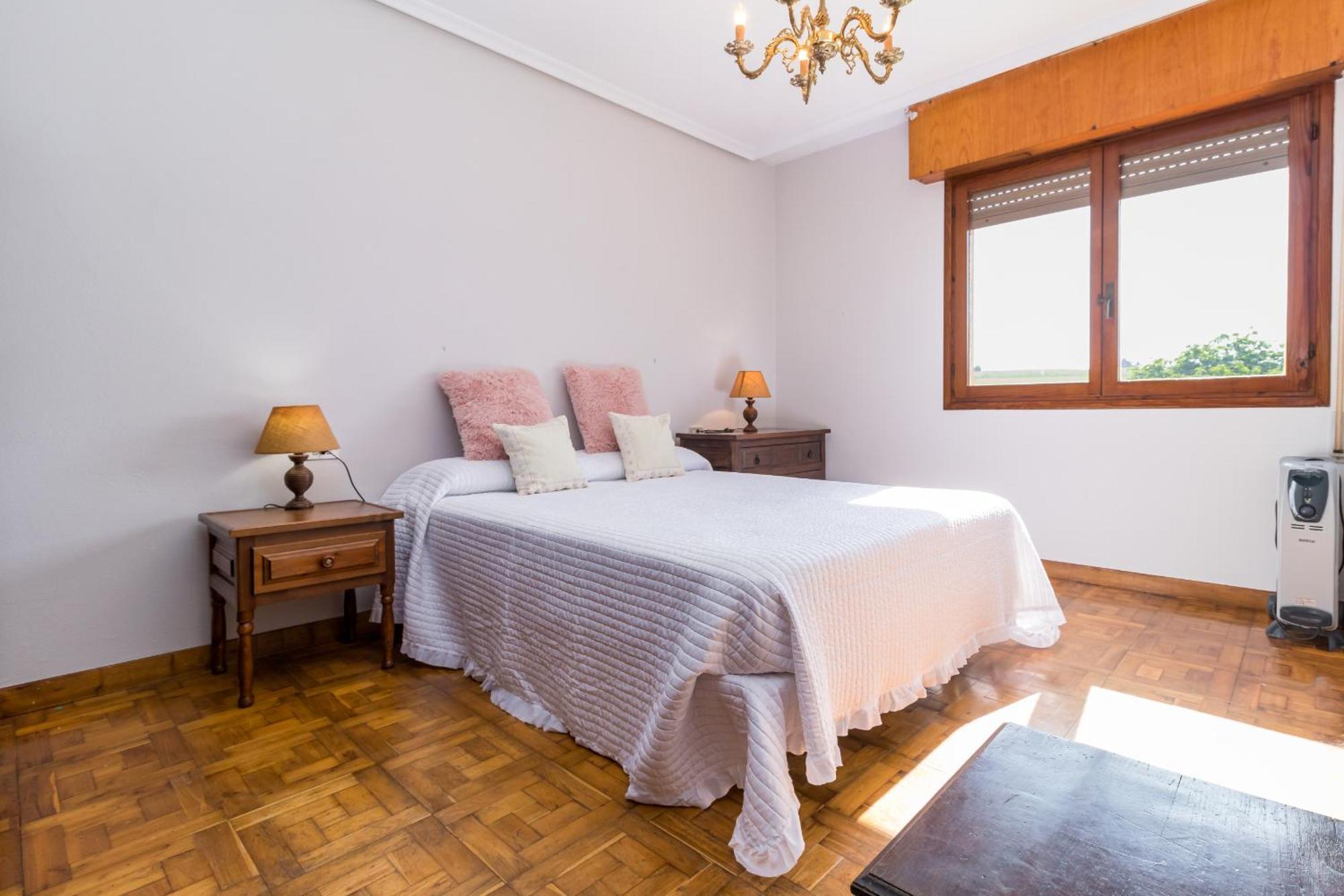 Casa Con Jardin Privado Orena Kültér fotó